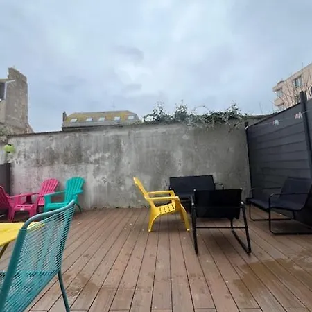 T2 Chic Et Moderne Familial Centre Au Calme Avec Terrasse Apartamento